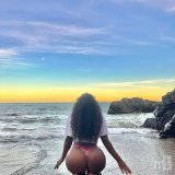 Erotische Massage Naomi Black Girl,  Frankfurt am Main